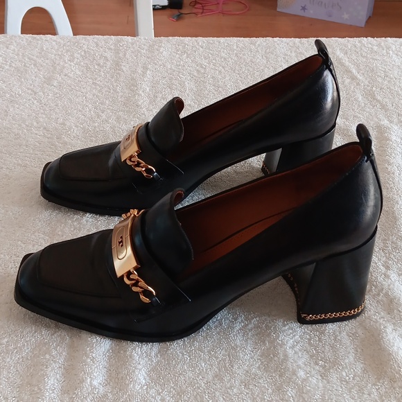 Tory Burch Leather Heeled Loafers - Picture 5 of 16